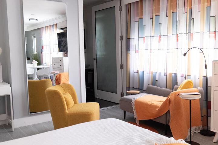Suite (3 of 7)