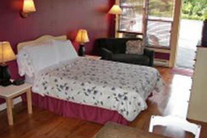 Room 15 of 27