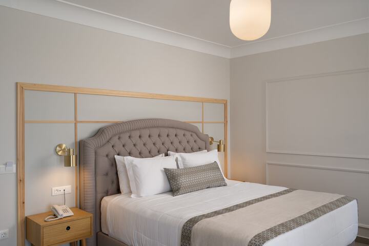 Room 48 of 219