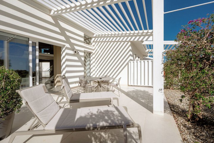 Terrace/Patio 88 of 182