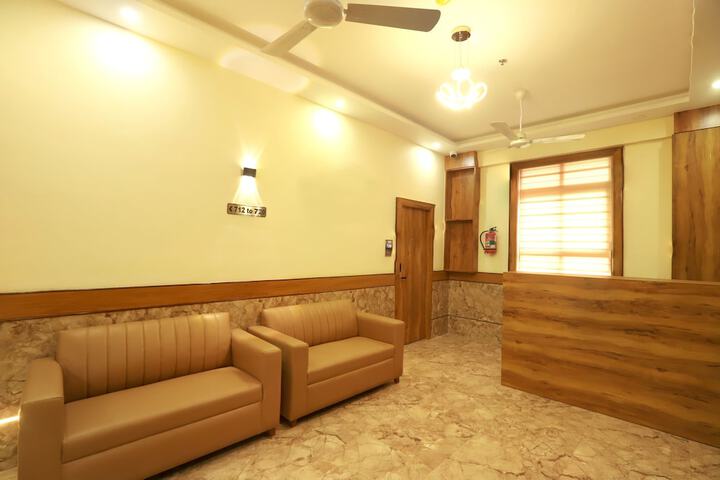 Hotel Interior 4 of 28