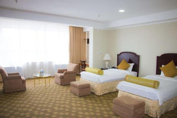 Room 3 of 22