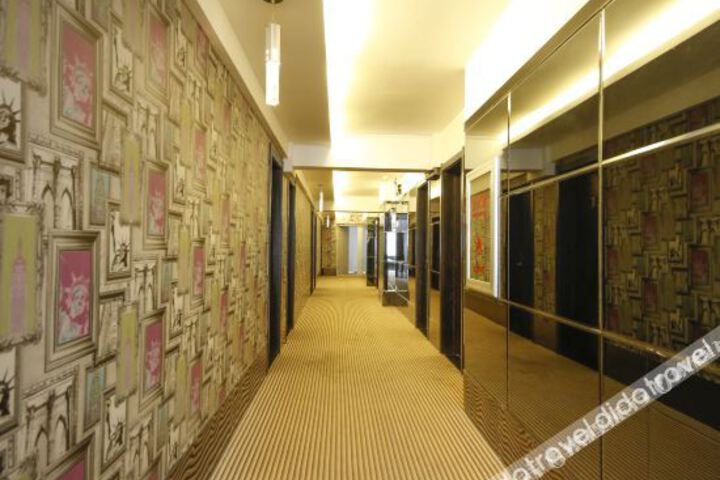 Hotel Interior 4 of 21