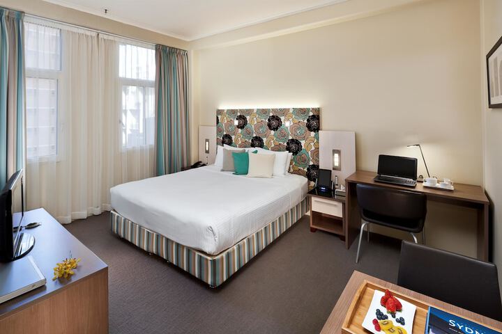 Room 4 of 69