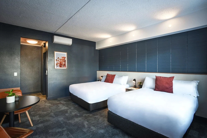 Room 3 of 19