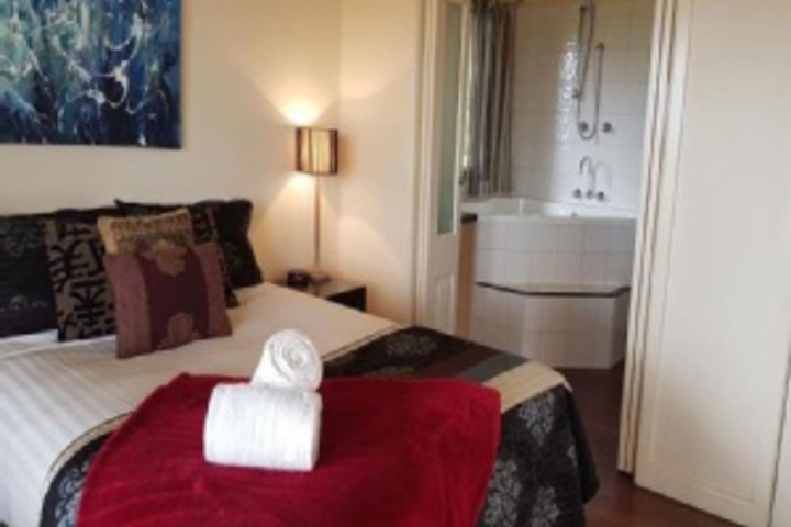 Room 297 of 540