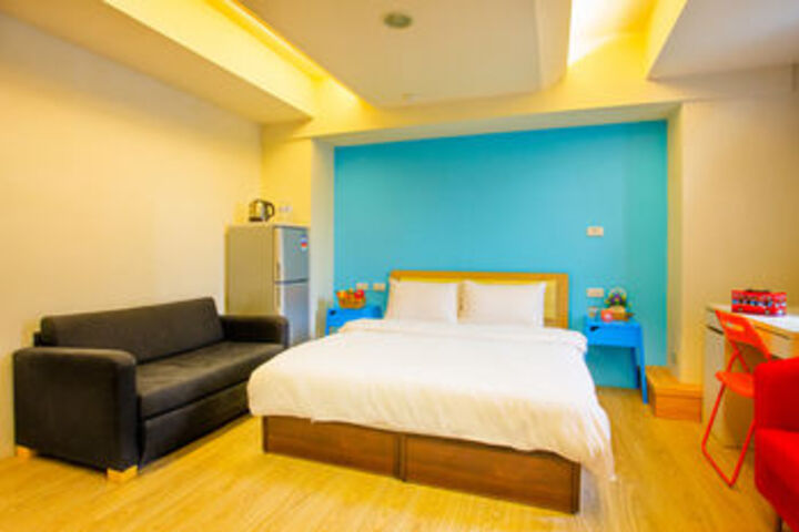 Room 12 of 29