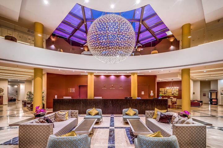 Guest Lobby
