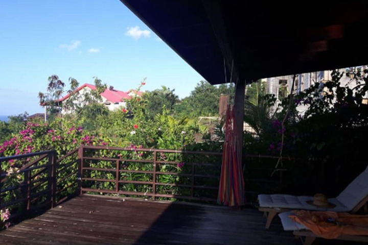Sundeck 36 of 47