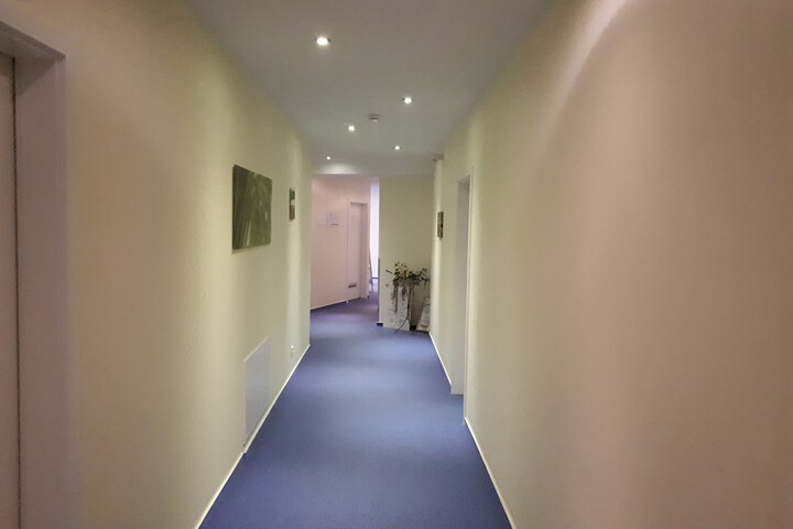 Ballroom/Hall 33 of 36