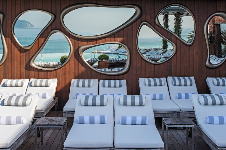Sundeck 66 of 74