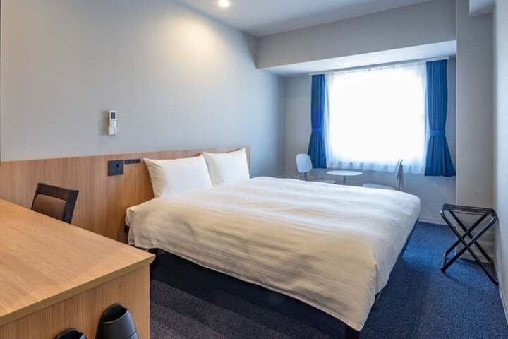 Room 5 of 39