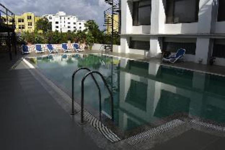 Shilpi Hill Resort