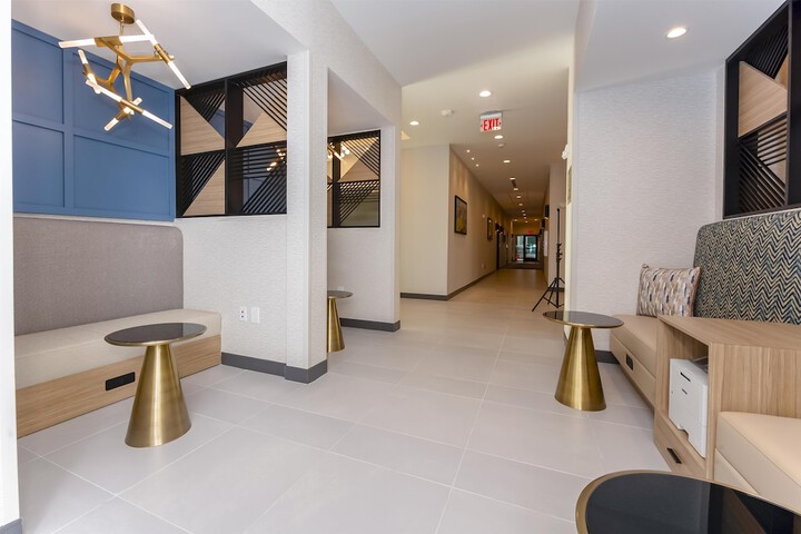 Business Center 43 of 48