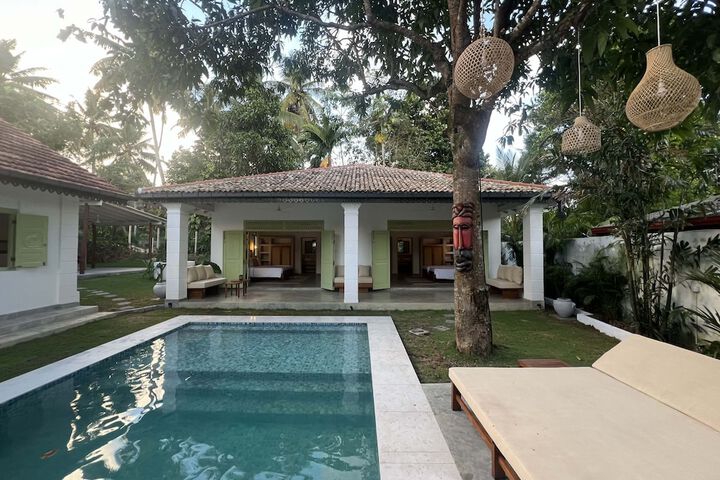 Pool 43 of 79