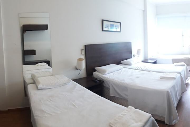 Room 6 of 26