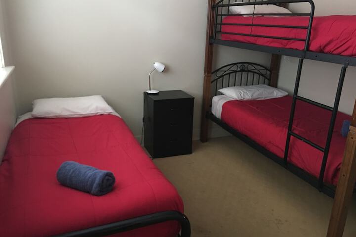Room 13 of 61