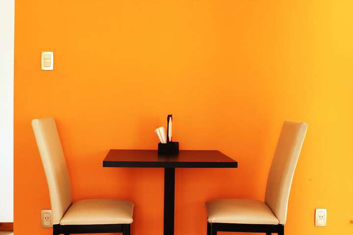 Dining 12 of 20