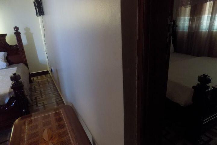 Room 7 of 24