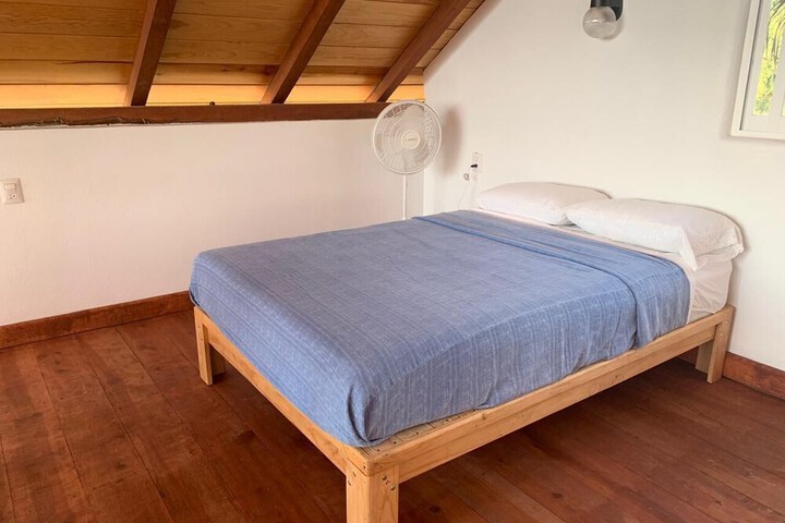 Room 27 of 56