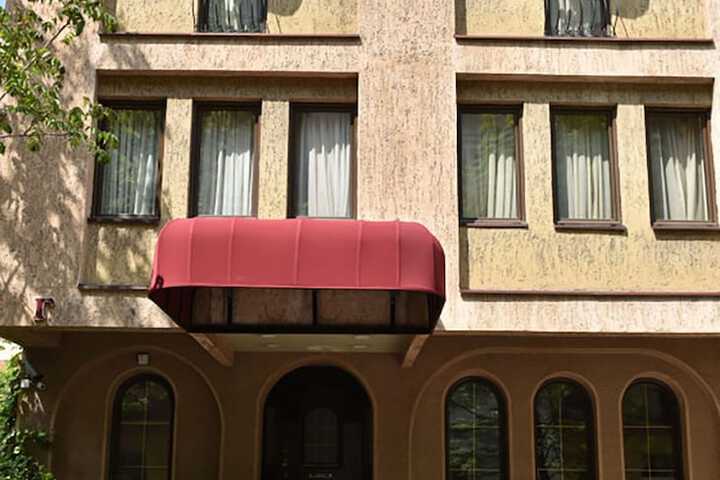 Hotel 33 of 35