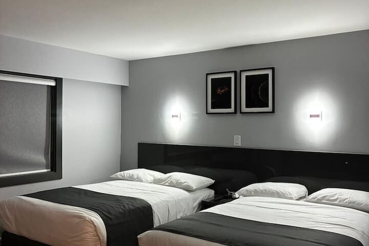 Room 5 of 23