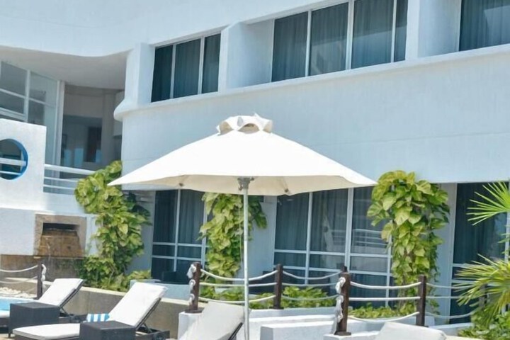 Terrace/Patio 70 of 77