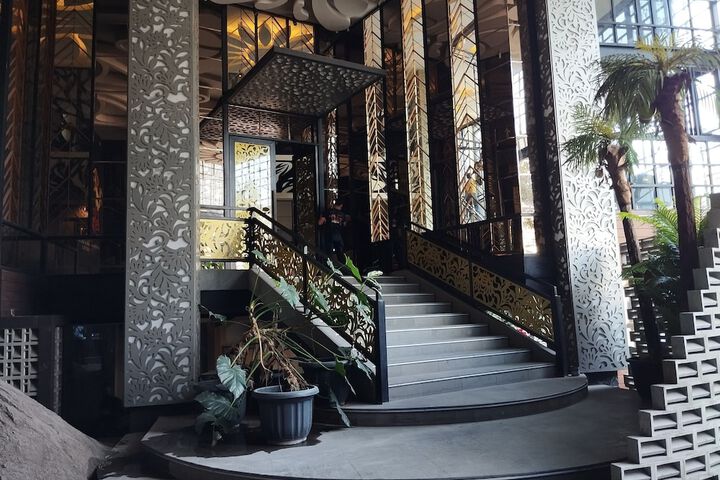Avery De’Grand City Hotel Bandung