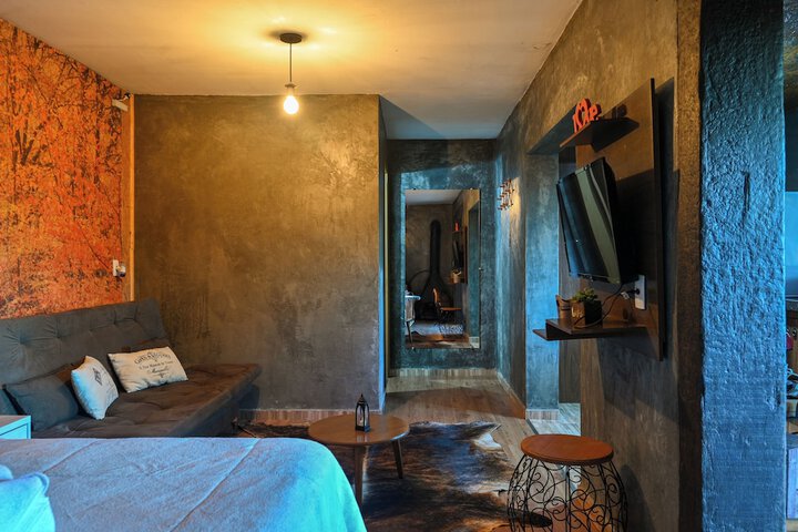 Room 79 of 166