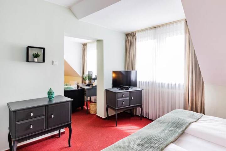 Room 21 of 54