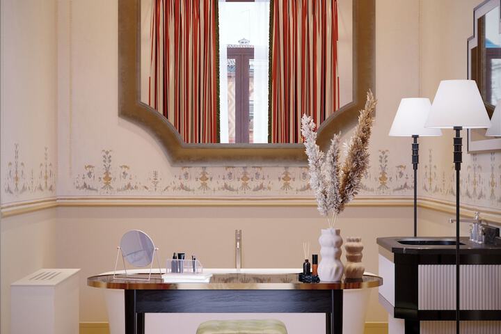 Room 21 of 36