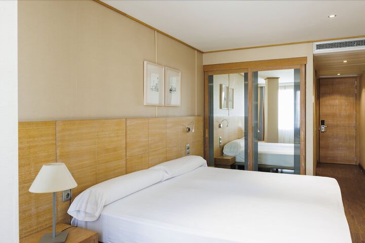 Room 22 of 61