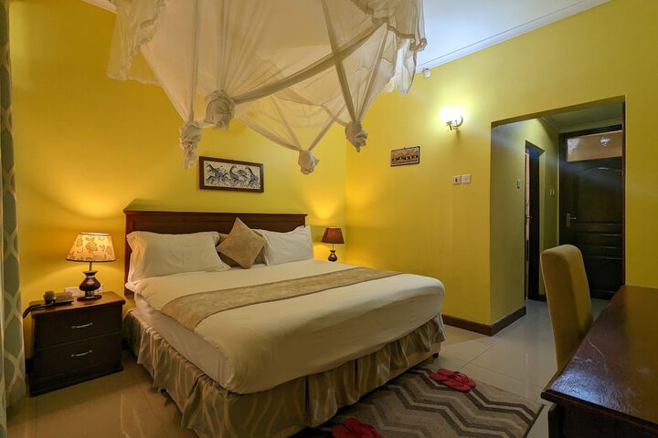 Room 18 of 81