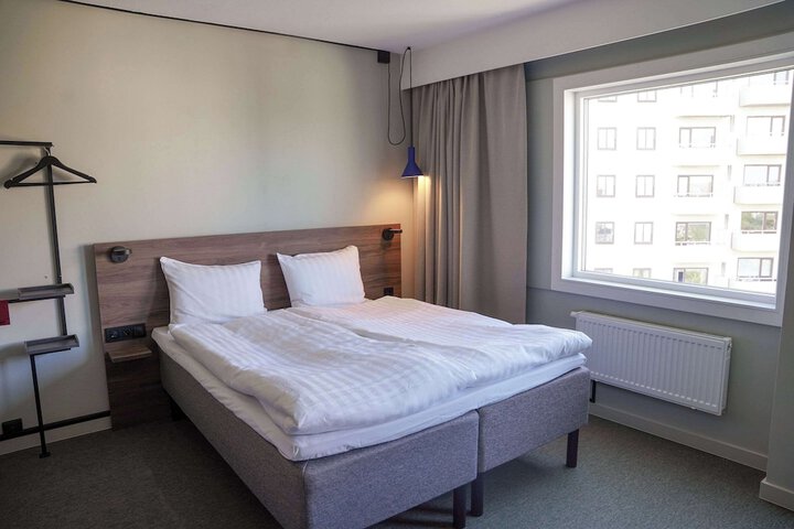 Room 16 of 57