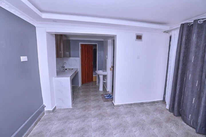Room 18 of 51