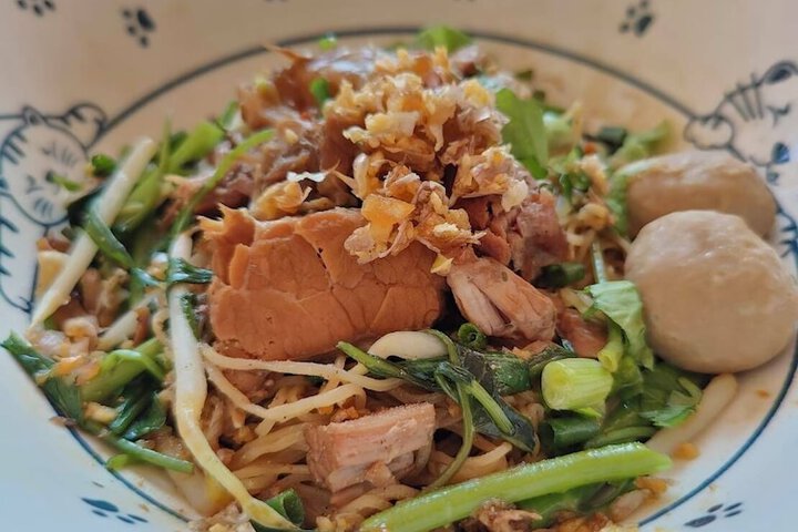 Dining 52 of 67