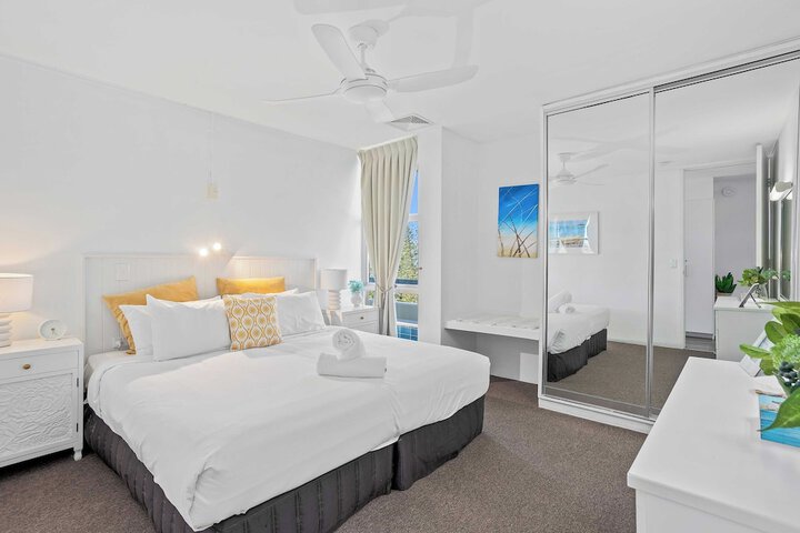 Room 20 of 115