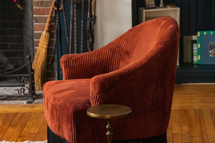 Lounge 46 of 61