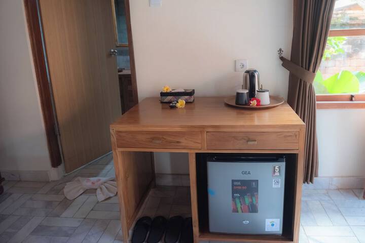 Room 4 of 89