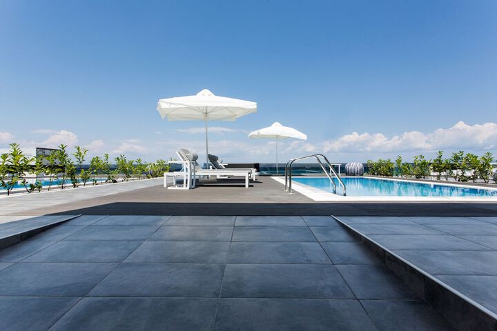 Terrace/Patio 44 of 48