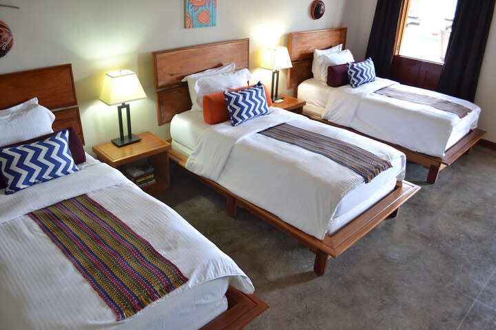 Room 5 of 15
