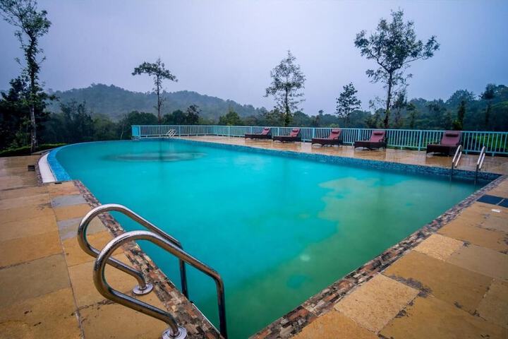 Pool 22 of 50