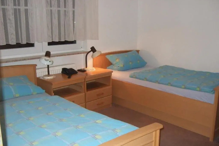 Room 2 of 12