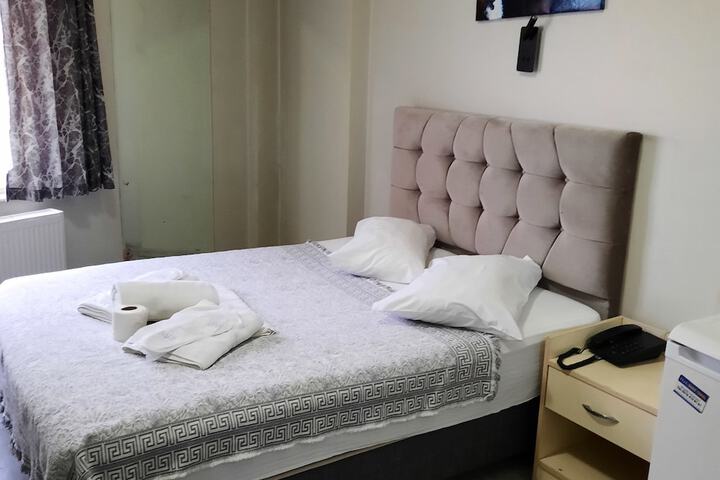 Room 7 of 23
