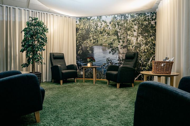 Hotel Interior 10 of 77