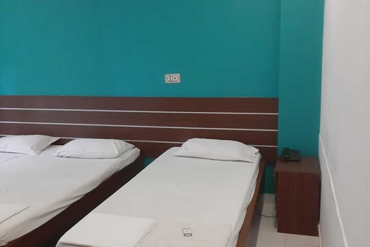 Room 3 of 6