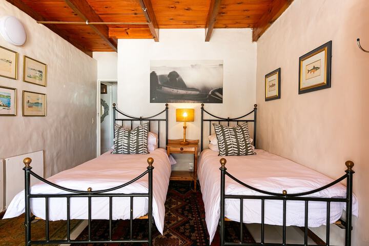 Room 10 of 78