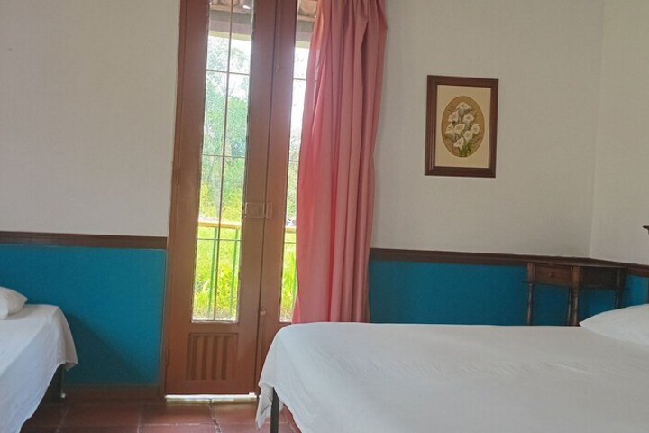 Room 35 of 89