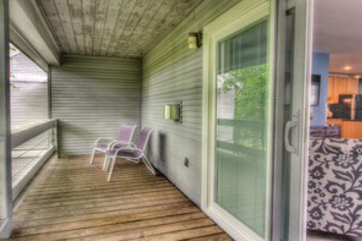 Terrace/Patio 2 of 35