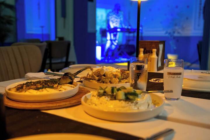 Dining 50 of 85